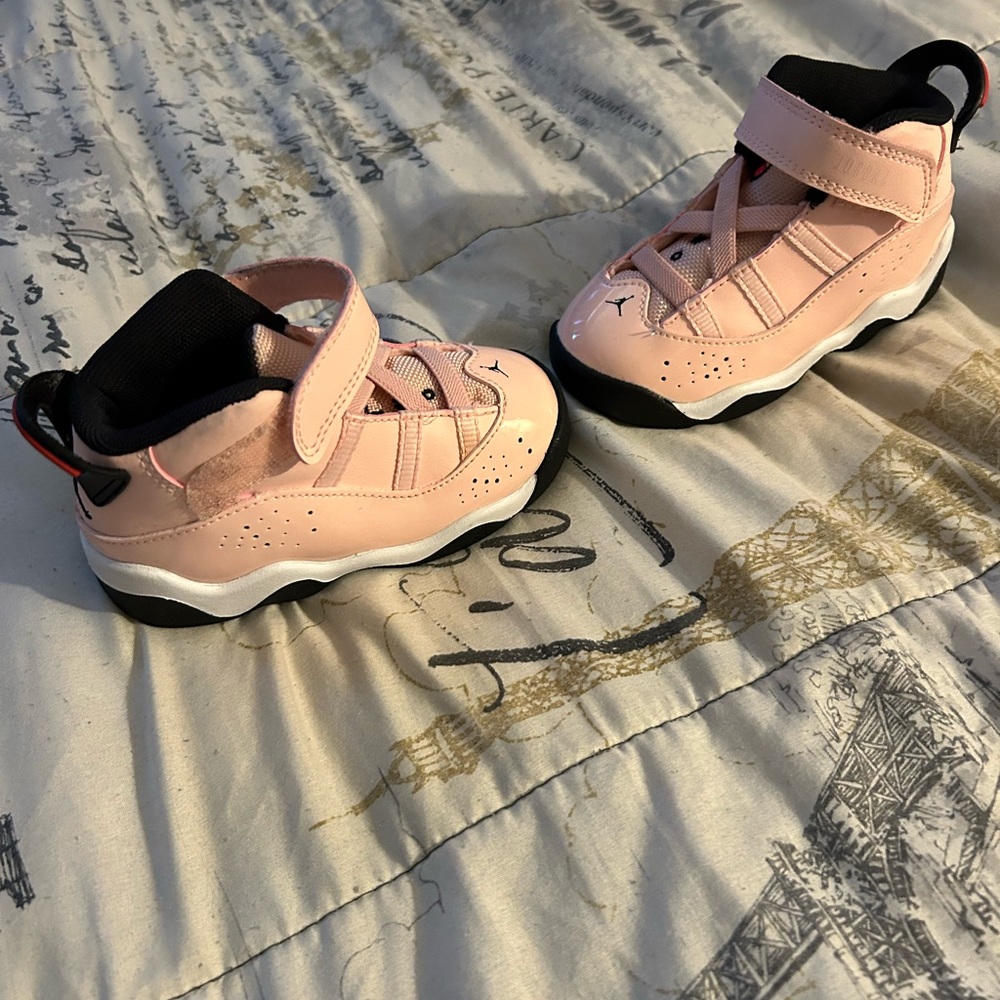Size 7c great condition
